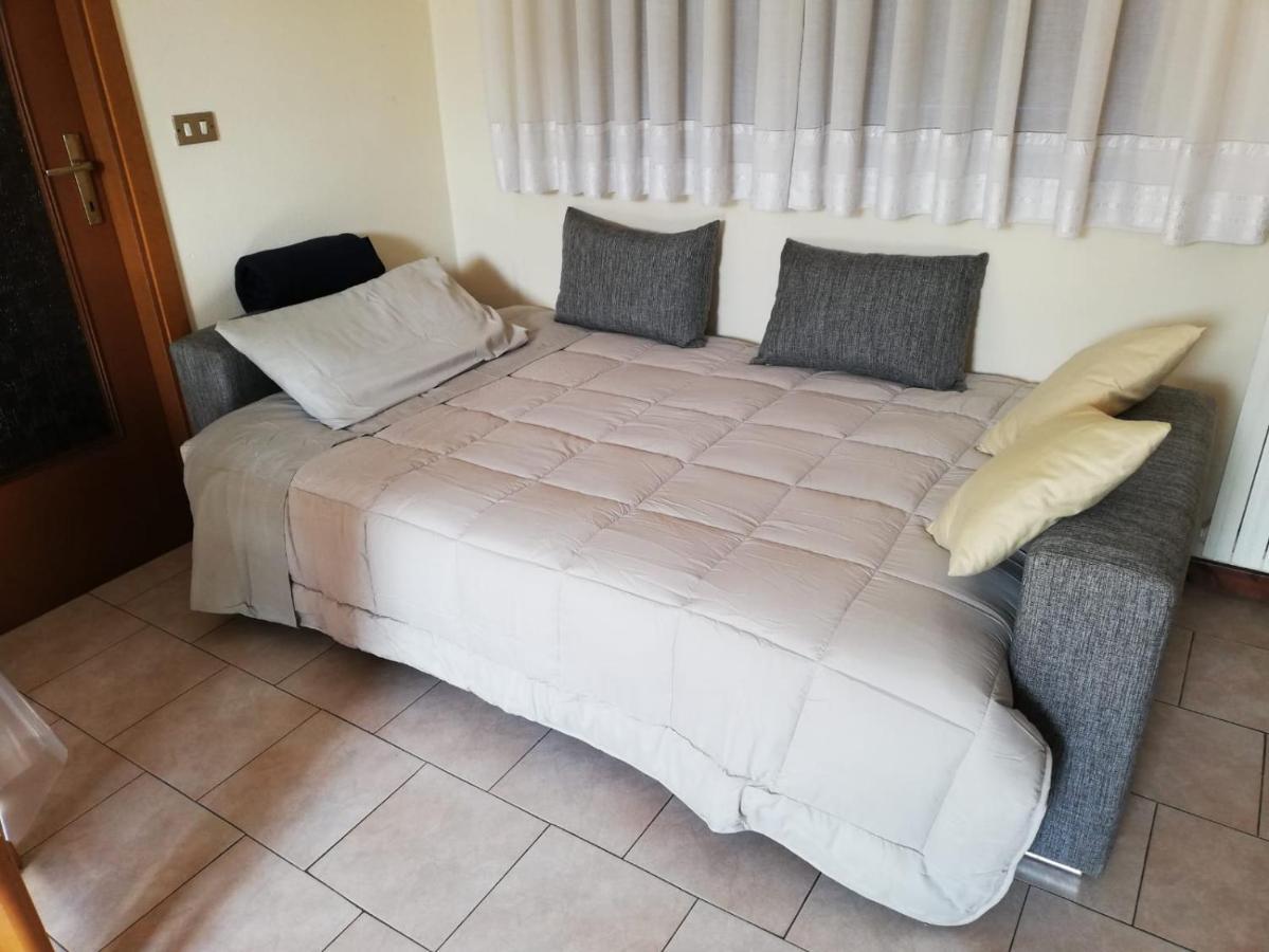 Ginger'S House Malpensa Apartment Cardano Al Campo Luaran gambar